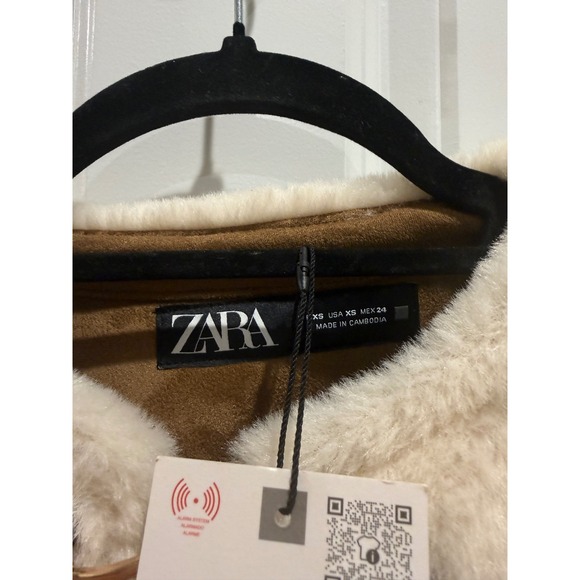 Zara Faux Fur Jacket Cream Ecru Cropped Toggle Coat 6318/266/712 Womens XS NEW - Picture 8 of 8